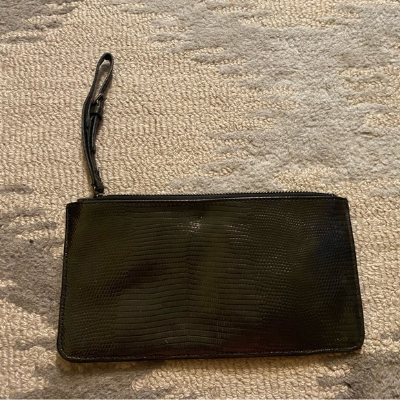Mango faux snake skin wristlet - Picture 3 of 3